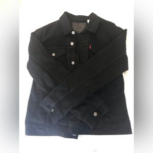 Levi boyfriend fit Jean jacket